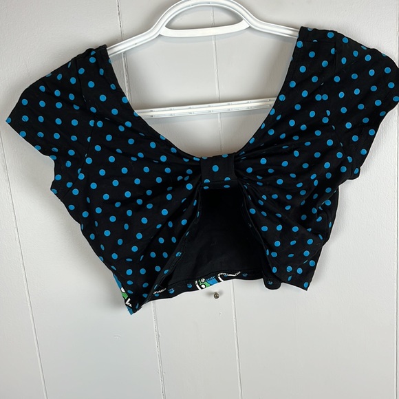 Open back crop top - Picture 3 of 3